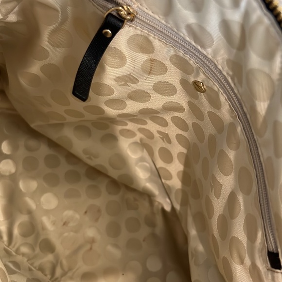 LIKE NEW Margot Shoulder Bag in Black & Pebble
kate spade New York - Picture 12 of 12